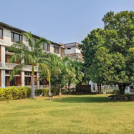 Headquarter Khajuraho Hostel Exterior foto