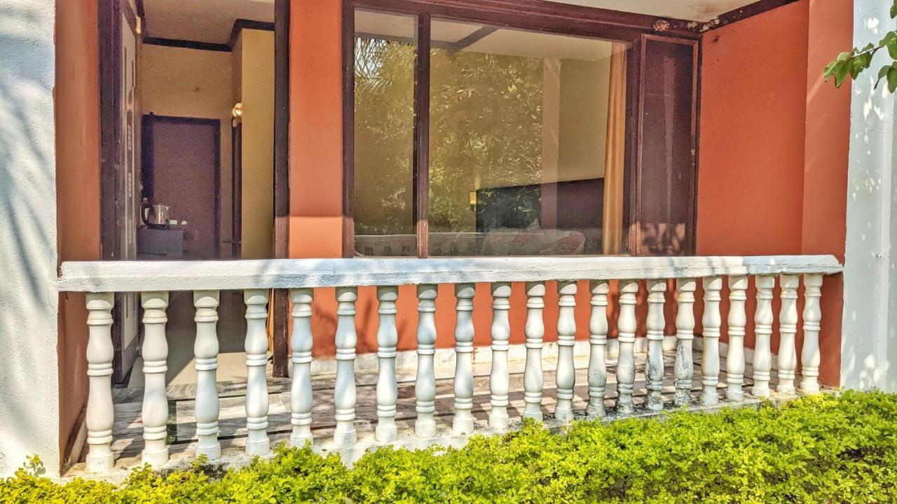 Headquarter Khajuraho Hostel Exterior foto