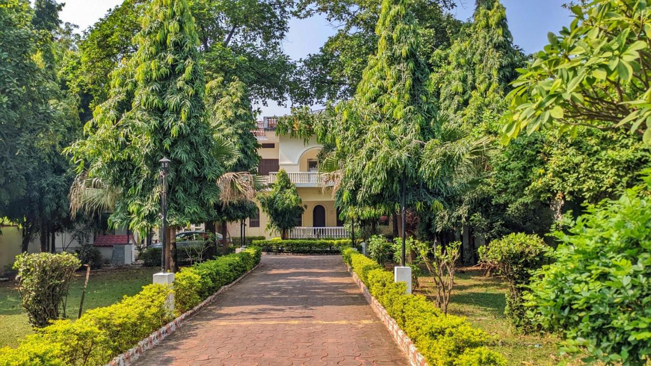 Headquarter Khajuraho Hostel Exterior foto